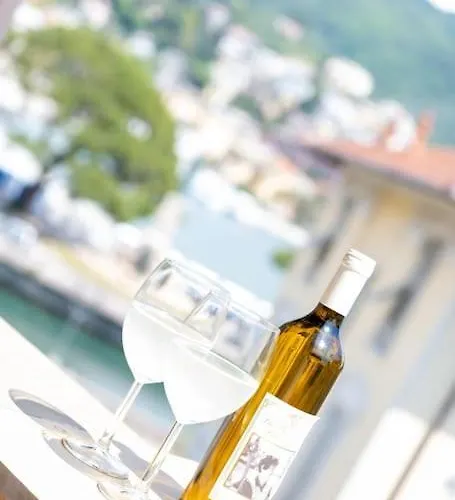 Apartamento Casa Roberto - Vista Porto Carlo Riva *